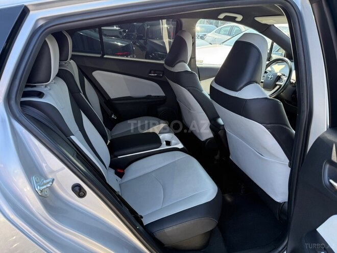 Toyota Prius Prime 2016, 94,000 km - 1.8 л - Bakı