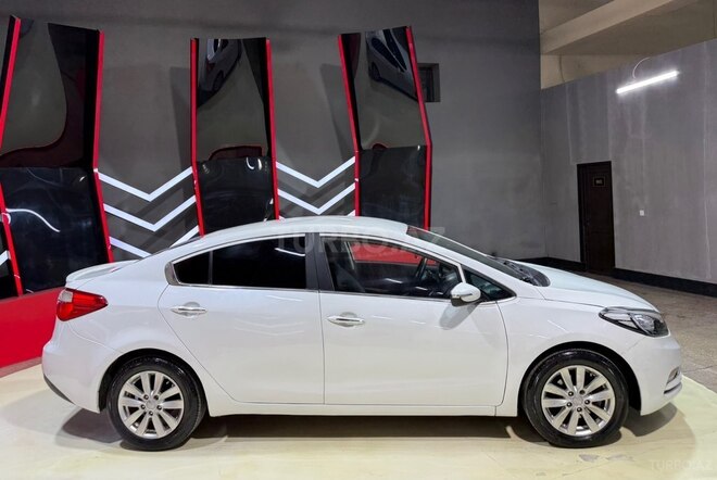 Kia Cerato-7