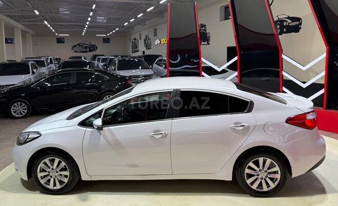 Kia Cerato-8