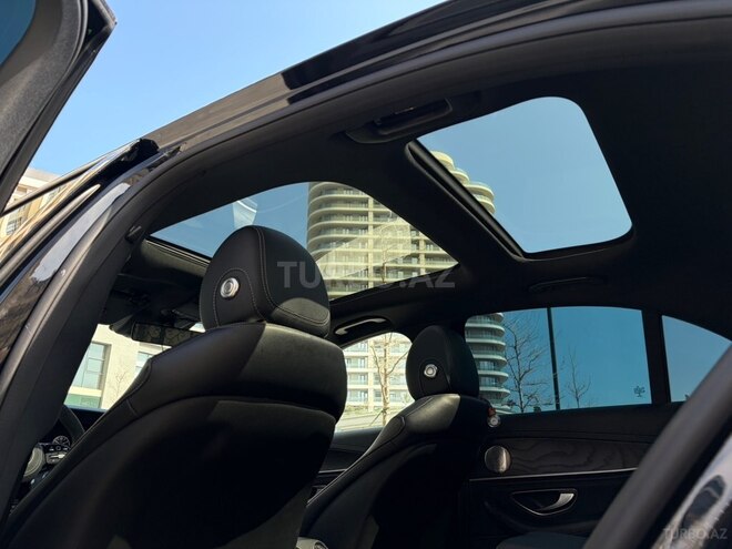 Mercedes E 200-15