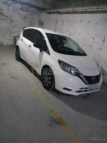 Nissan Note-2