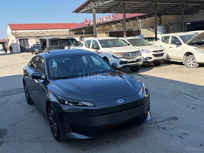 Changan Qiyuan A05-4