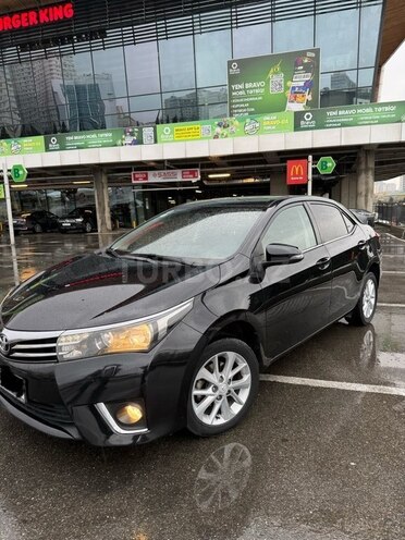 Toyota Corolla-2