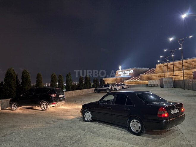 Mercedes C 220-9