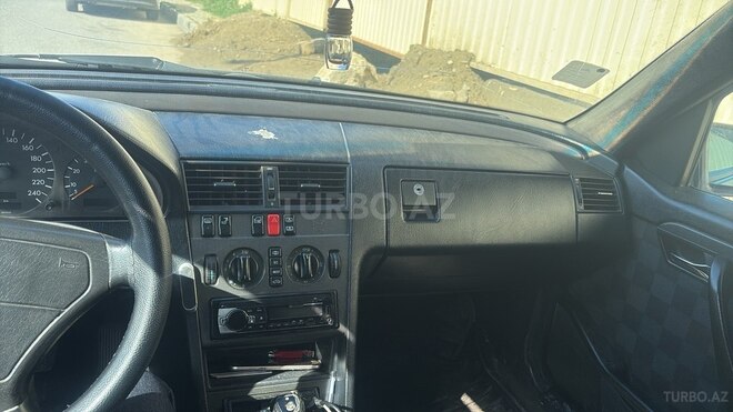 Mercedes C 220-4