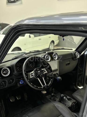 LADA (VAZ) Niva-12