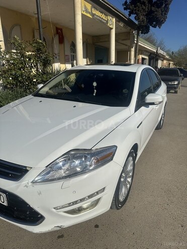 Ford Mondeo-11