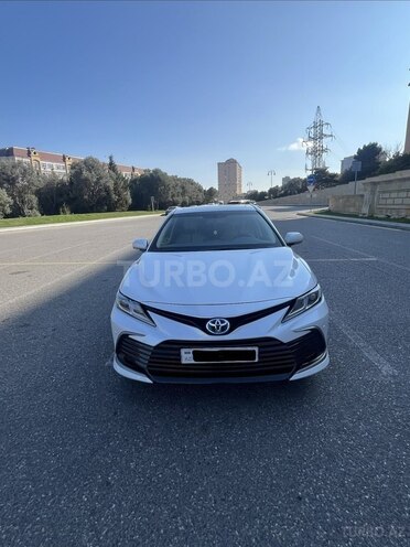 Toyota Camry-1