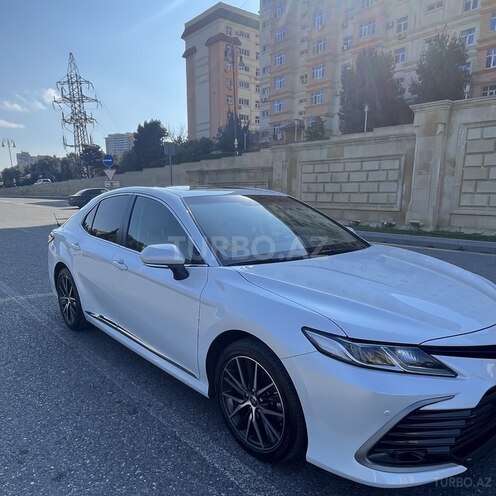 Toyota Camry-3