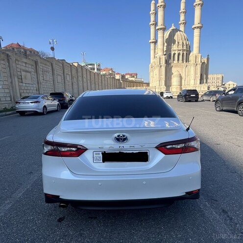 Toyota Camry-2