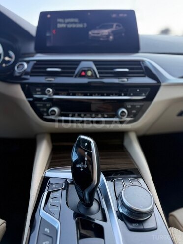 BMW 530-16