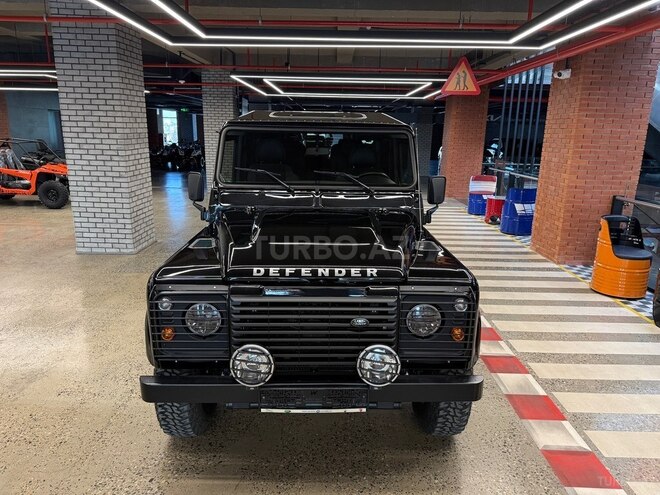 Land Rover Defender-2