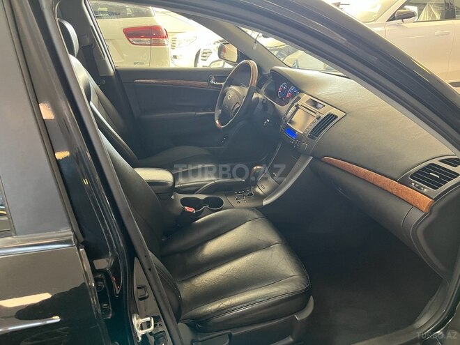Hyundai Sonata-11
