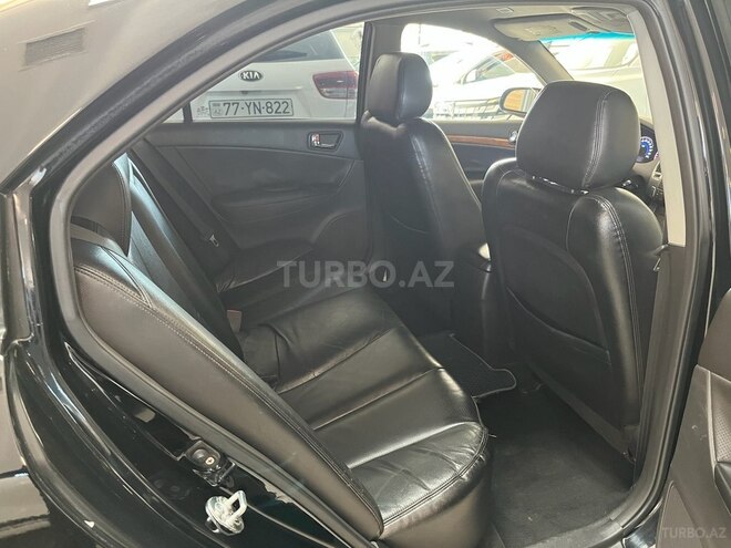 Hyundai Sonata-10