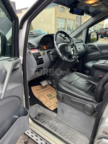 Mercedes Vito 115 CDI-9