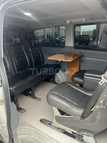 Mercedes Vito 115 CDI-16