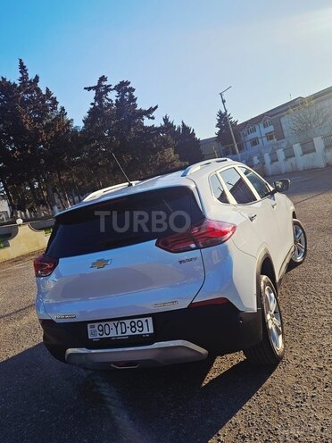 Chevrolet Tracker-6
