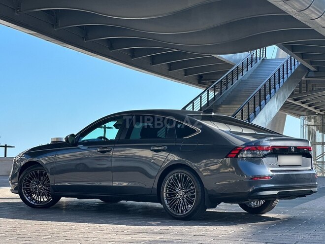 Honda Accord-10
