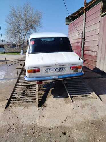 LADA (VAZ) 21011 1983, 200,000 km - 1.3 l - İmişli