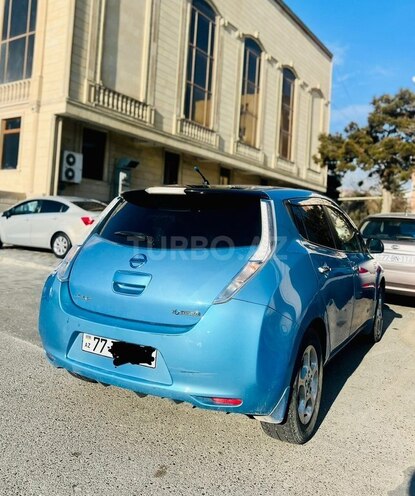 Nissan Leaf-2