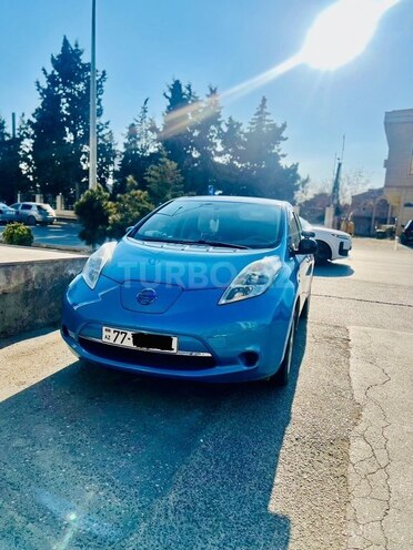 Nissan Leaf-1