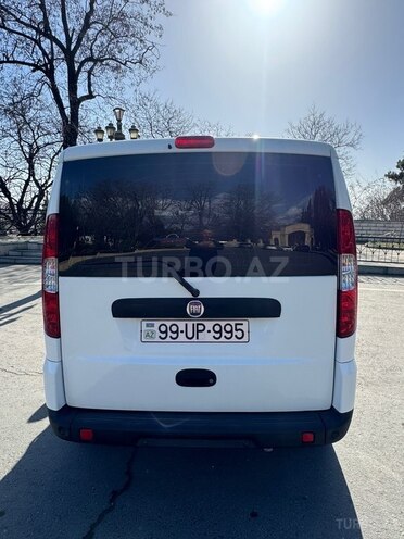 Fiat Doblo-4