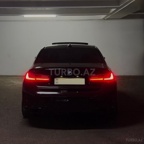 BMW 330-12