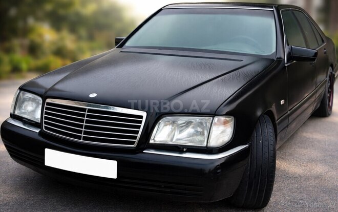Mercedes S 320-1