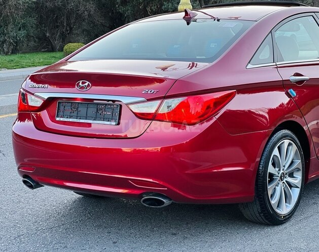 Hyundai Sonata-9