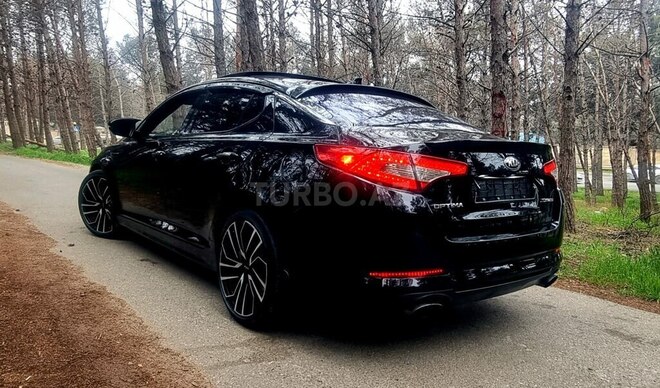 Kia Optima-5