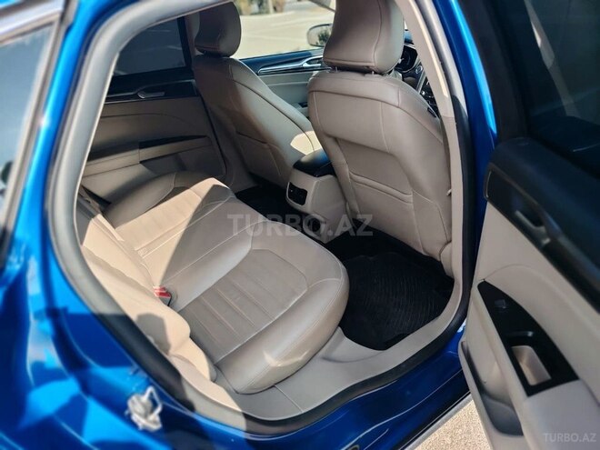Ford Fusion (North America)-10
