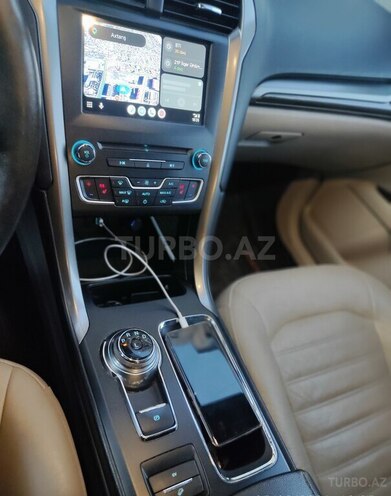 Ford Fusion (North America)-12