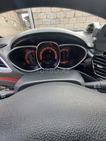 LADA (VAZ) Vesta Cross-5