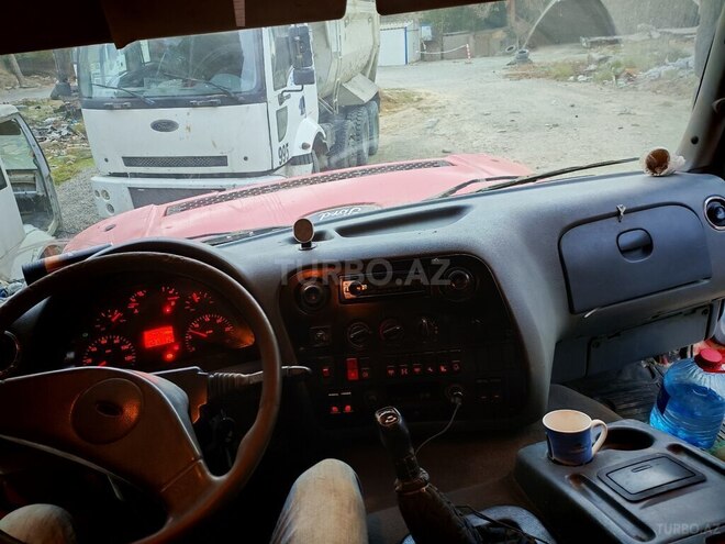 Ford Cargo-3