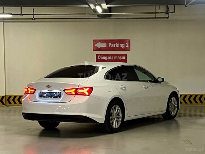 Chevrolet Malibu-10