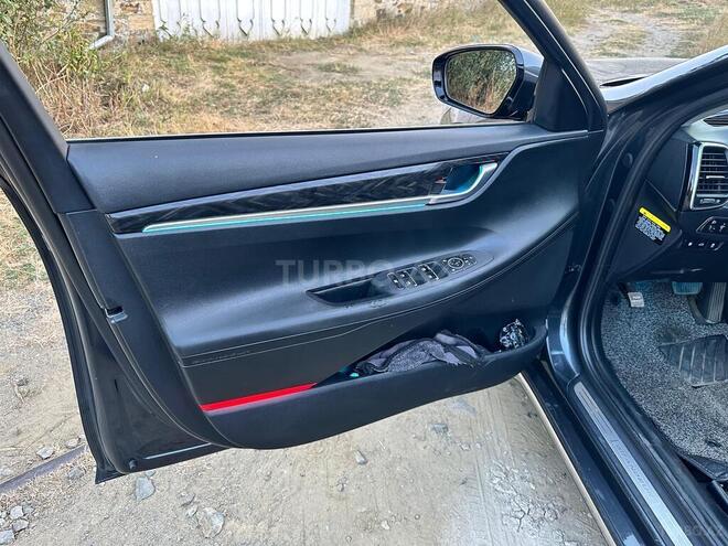 Hyundai Grandeur-13