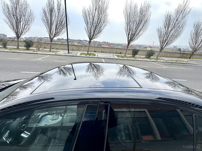 Mercedes E 300 de-9