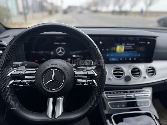 Mercedes E 300 de-10