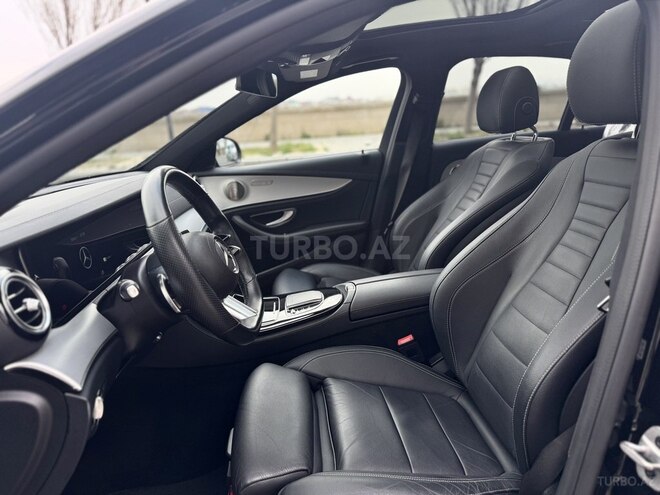 Mercedes E 300 de-11