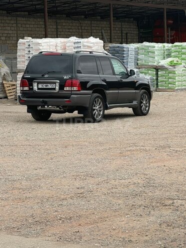 Lexus LX 470-3