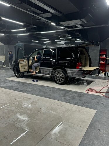 Lexus LX 470-7
