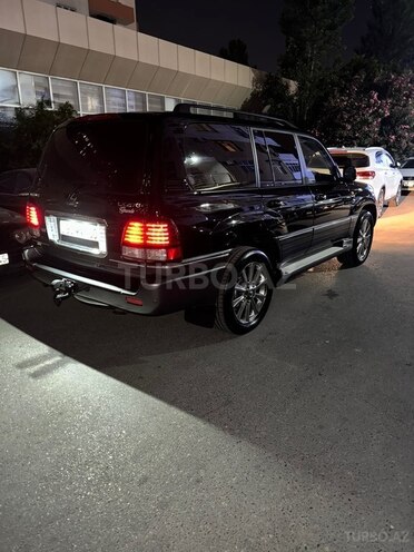 Lexus LX 470-2