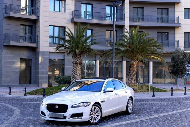 Jaguar XF-2