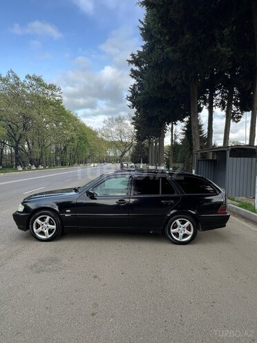 Mercedes C 220-6