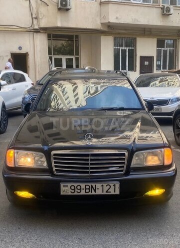 Mercedes C 220-2