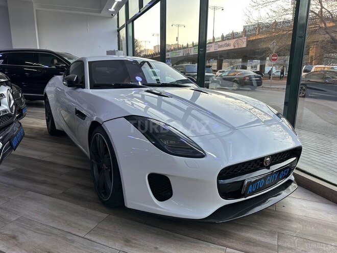Jaguar F-Type-2