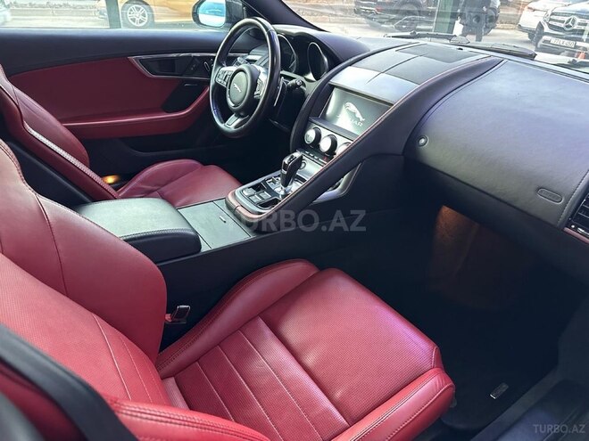 Jaguar F-Type-6