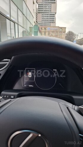 Lexus ES 300h-10
