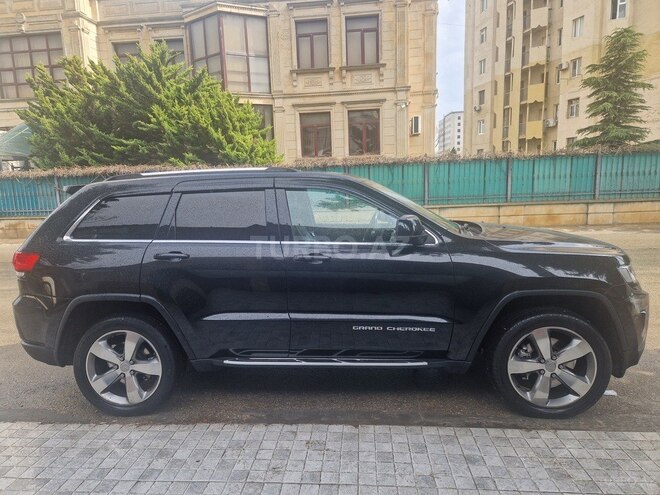 Jeep Grand Cherokee-6
