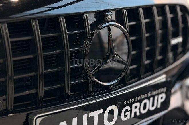 Mercedes E 400 4MATIC-7